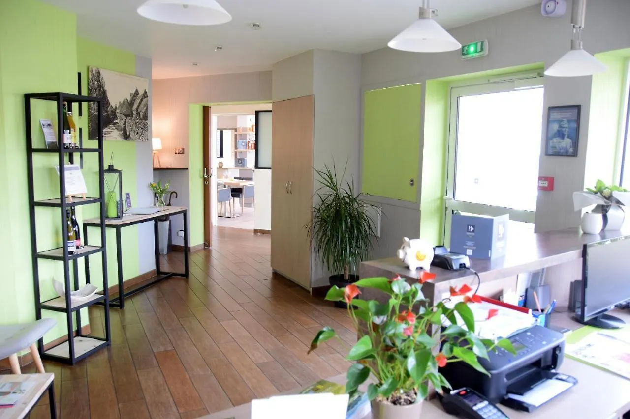 Logis Hotel Du Parc Perros-Guirec 3*,  France